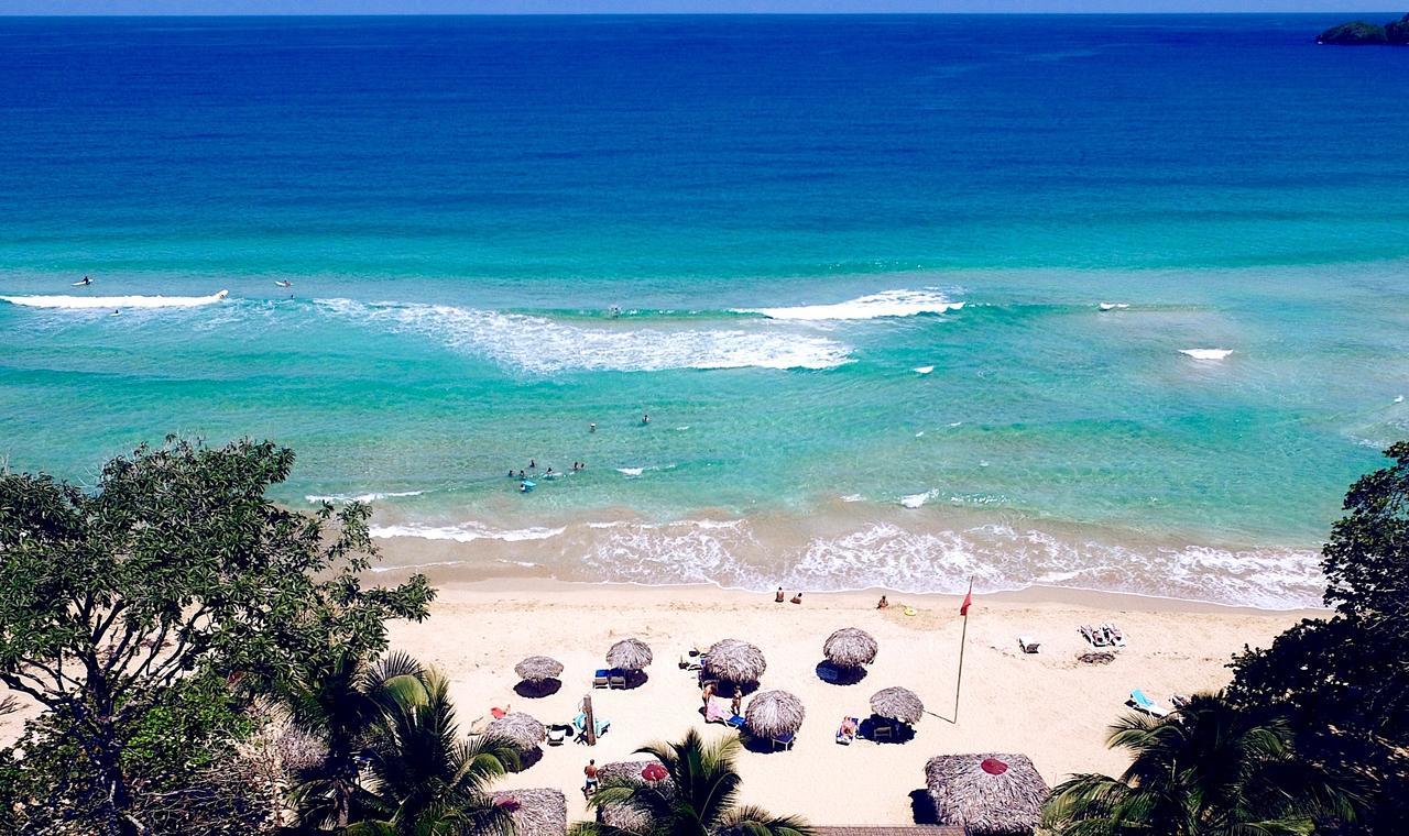 Red Frog Bungalows Surf Resort Bastimentos Bagian luar foto